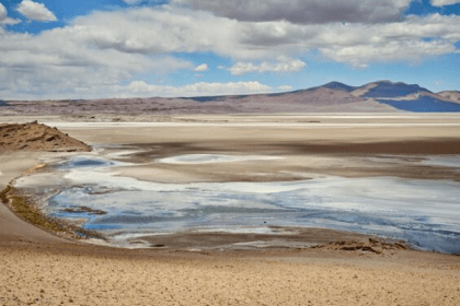 Parece o Saara, mas fica no Brasil: o “deserto” cheio de lagoas que viraliza todo ano