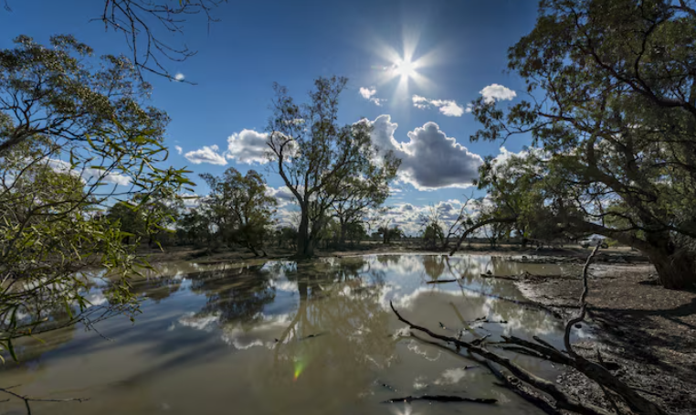 O lugar no Brasil onde o rio muda de cor ao longo do ano