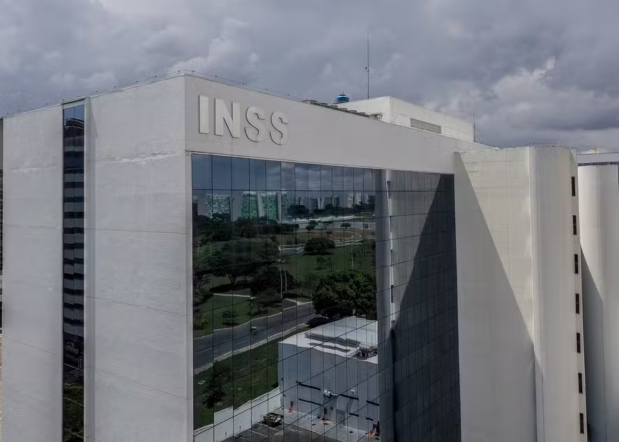 Inss Lanca Concurso Salario Ate 9 Mil.avif
