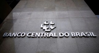 Ata do Copom e dados dos EUA estão na agenda do mercado nesta terça