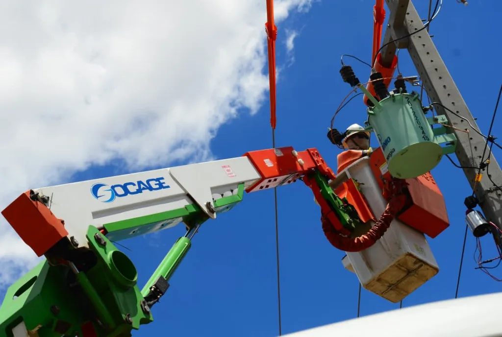 Cosern instala seis transformadores para concluir iluminação da BR-304 em Mossoró