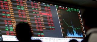 Ibovespa recua antes de decisões de juros nos EUA e no Brasil