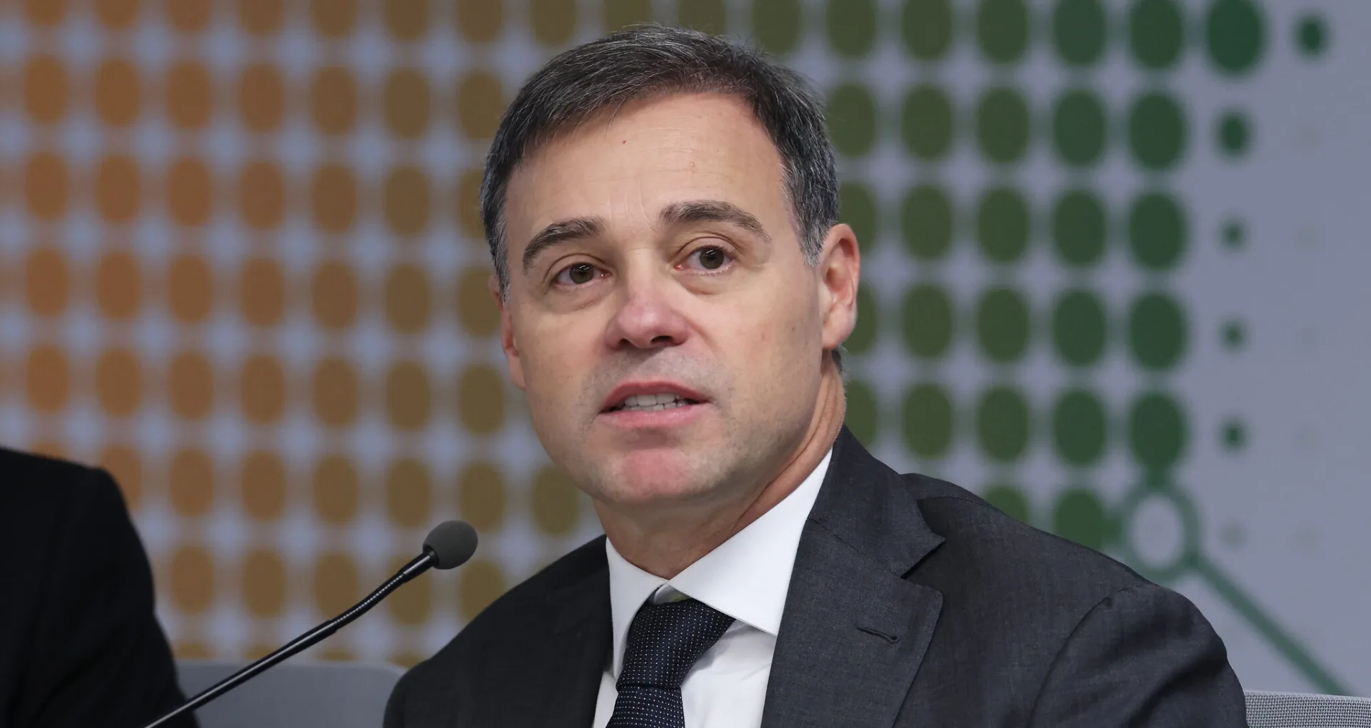 Mendonça rejeita ação contra reajuste de 15% no Bolsa Família